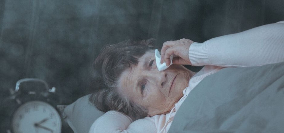 % Comfortable And Dark Sleep Environment Comfortable And Dark Sleep Environment